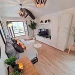 Appartement Gregbnb - T2 Design 38m2 - Est - Wifi Fibre - N7 Toulon